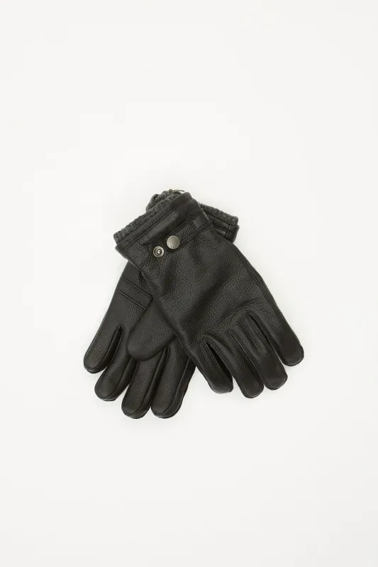 Utsjö Black sold by Livid Jeans