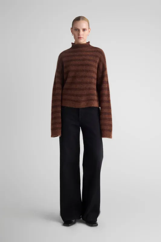 Deka Chestnut Stripe made by Livid Jeans