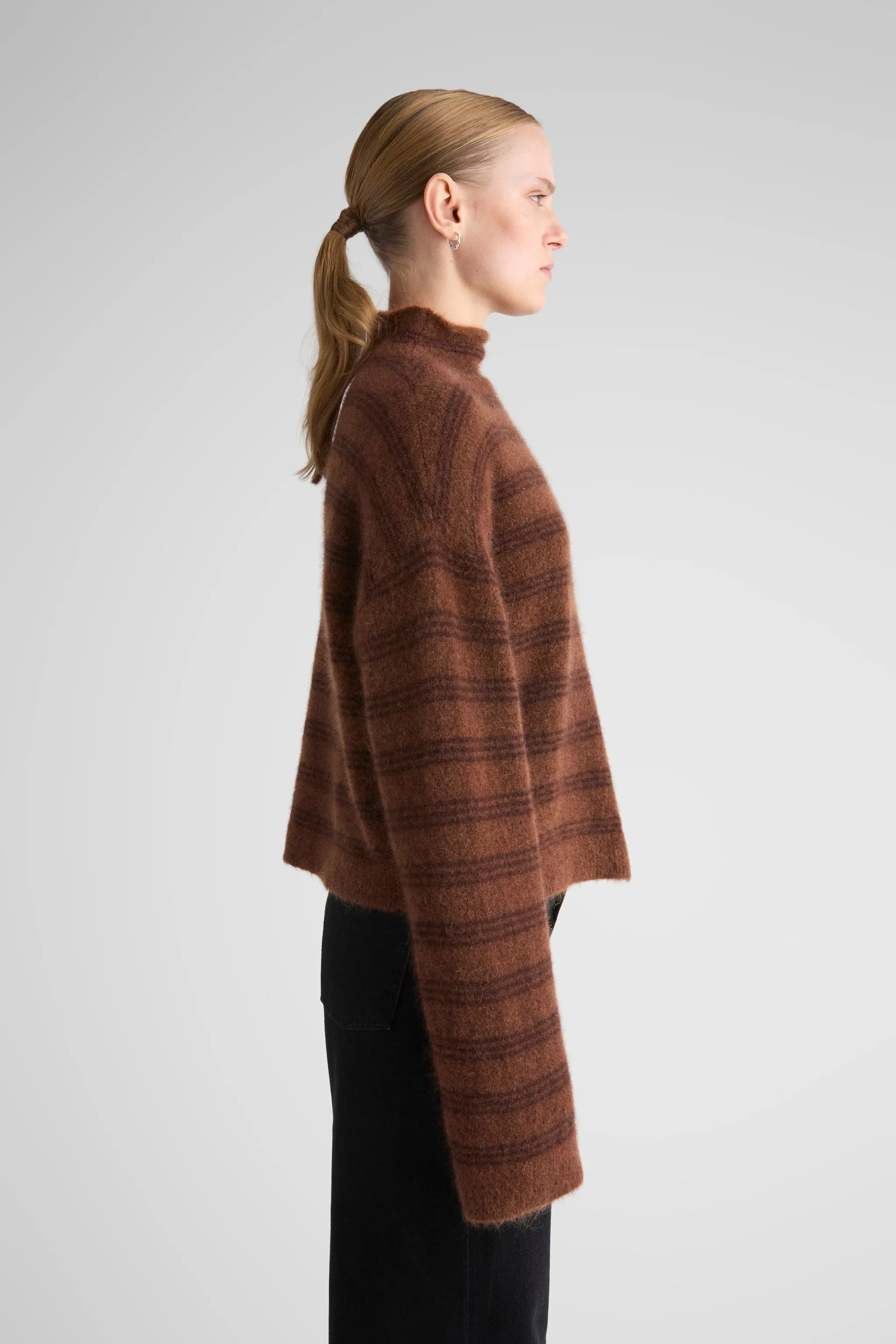 Deka Chestnut Stripe sold by Livid Jeans product image thumbnail 4