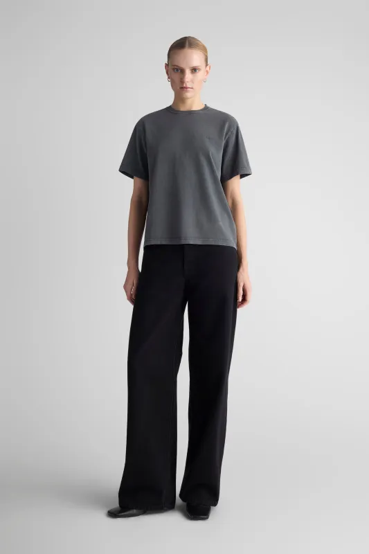 Ida Shadow Washout made by Livid Jeans