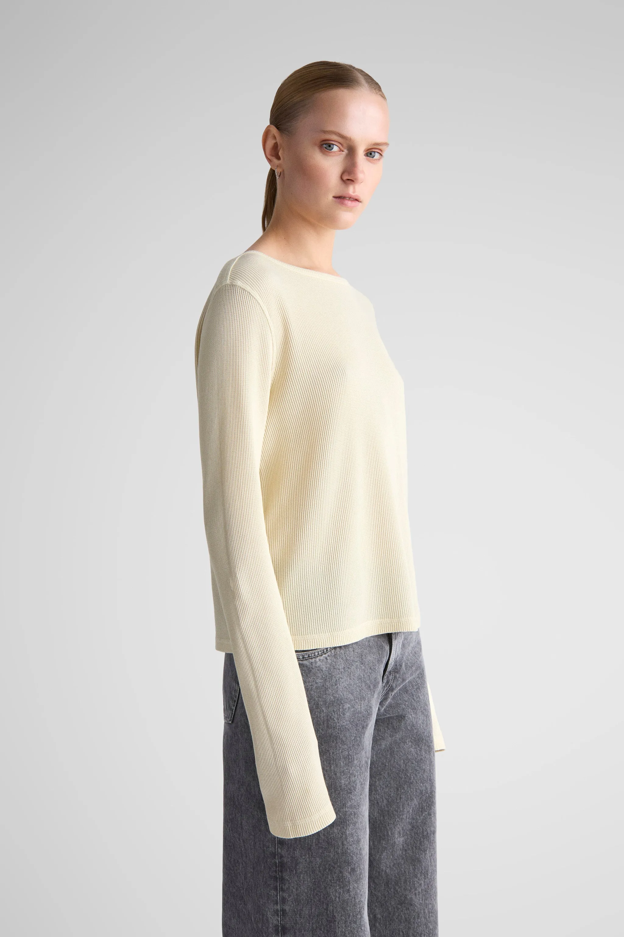 Cavi Bone sold by Livid Jeans product image thumbnail 3
