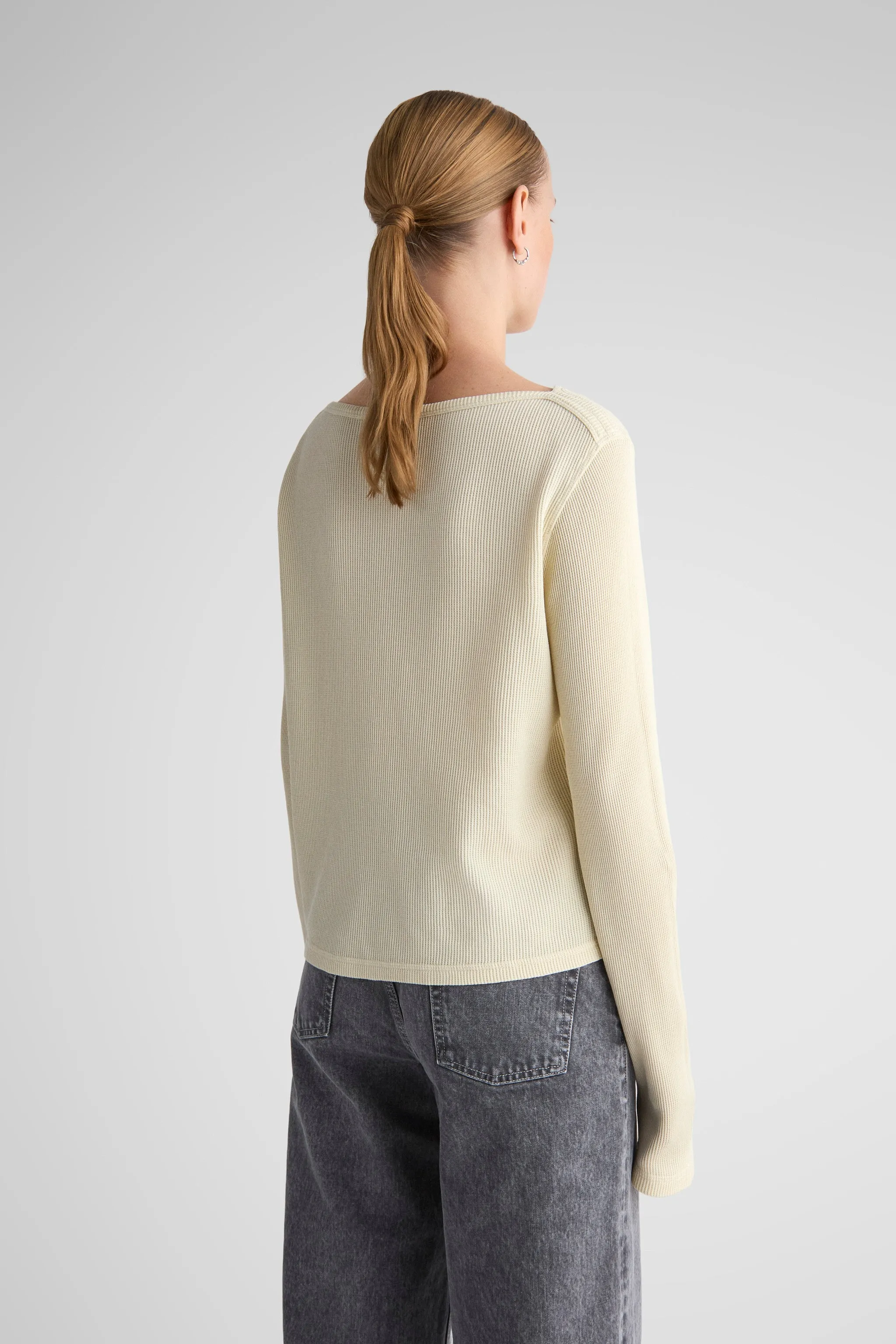 Cavi Bone sold by Livid Jeans product image thumbnail 5