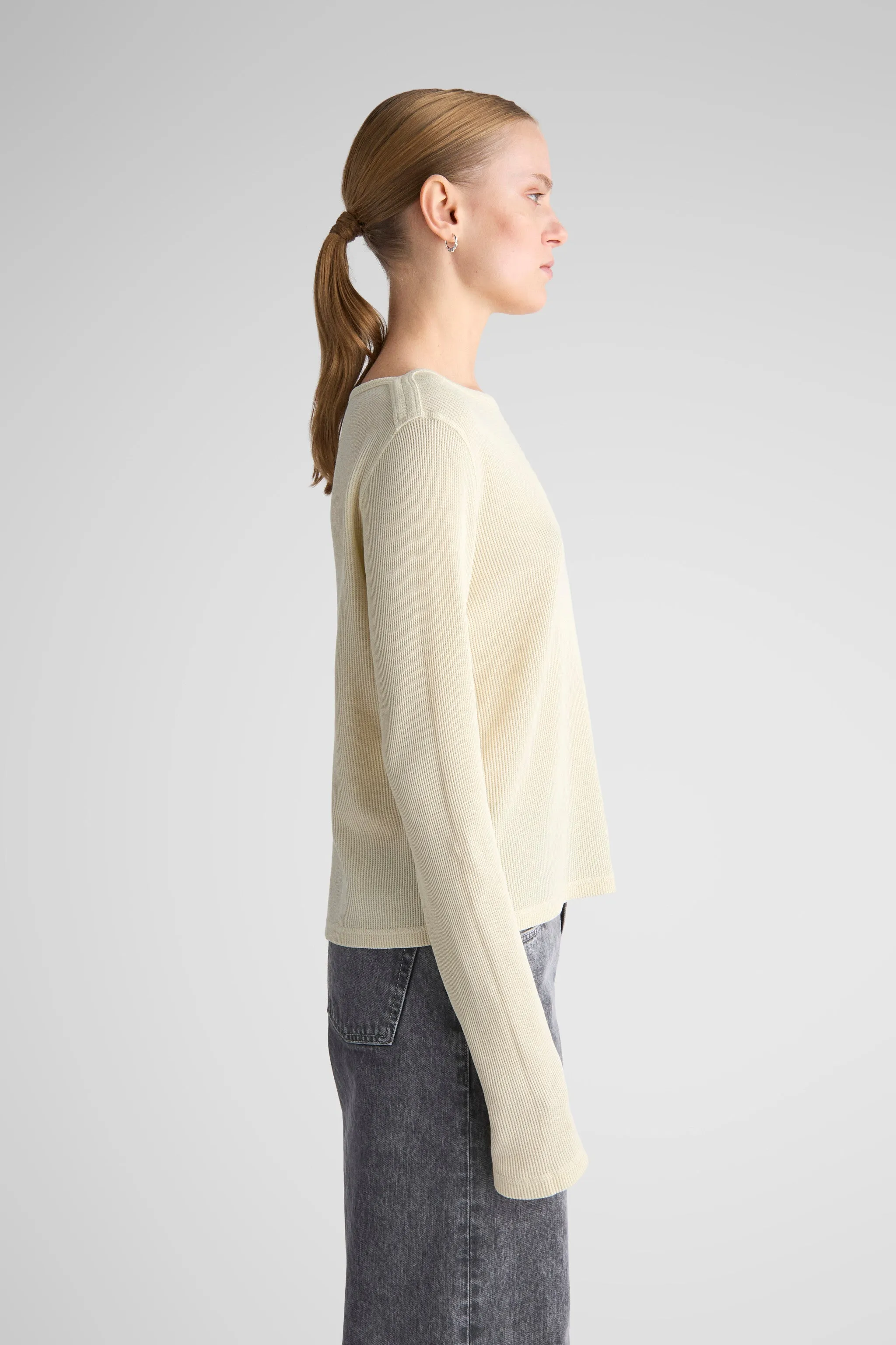Cavi Bone sold by Livid Jeans product image thumbnail 4