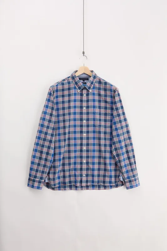 Tommy Hilfilger Shirt (XL) made by Vintage