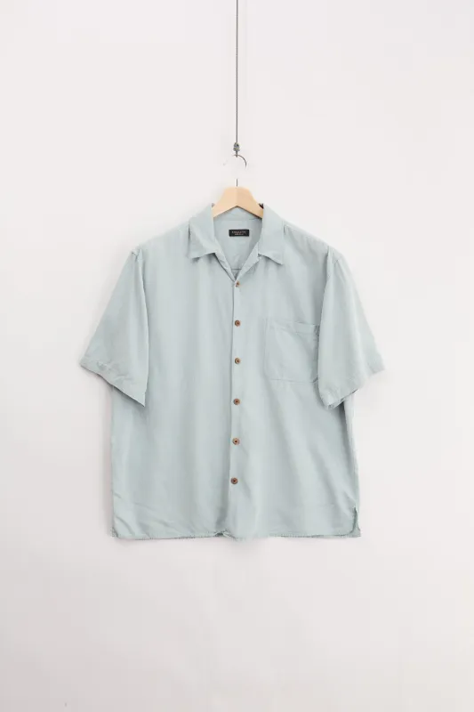 Silk Resort Shirt (L) sold by Livid Jeans