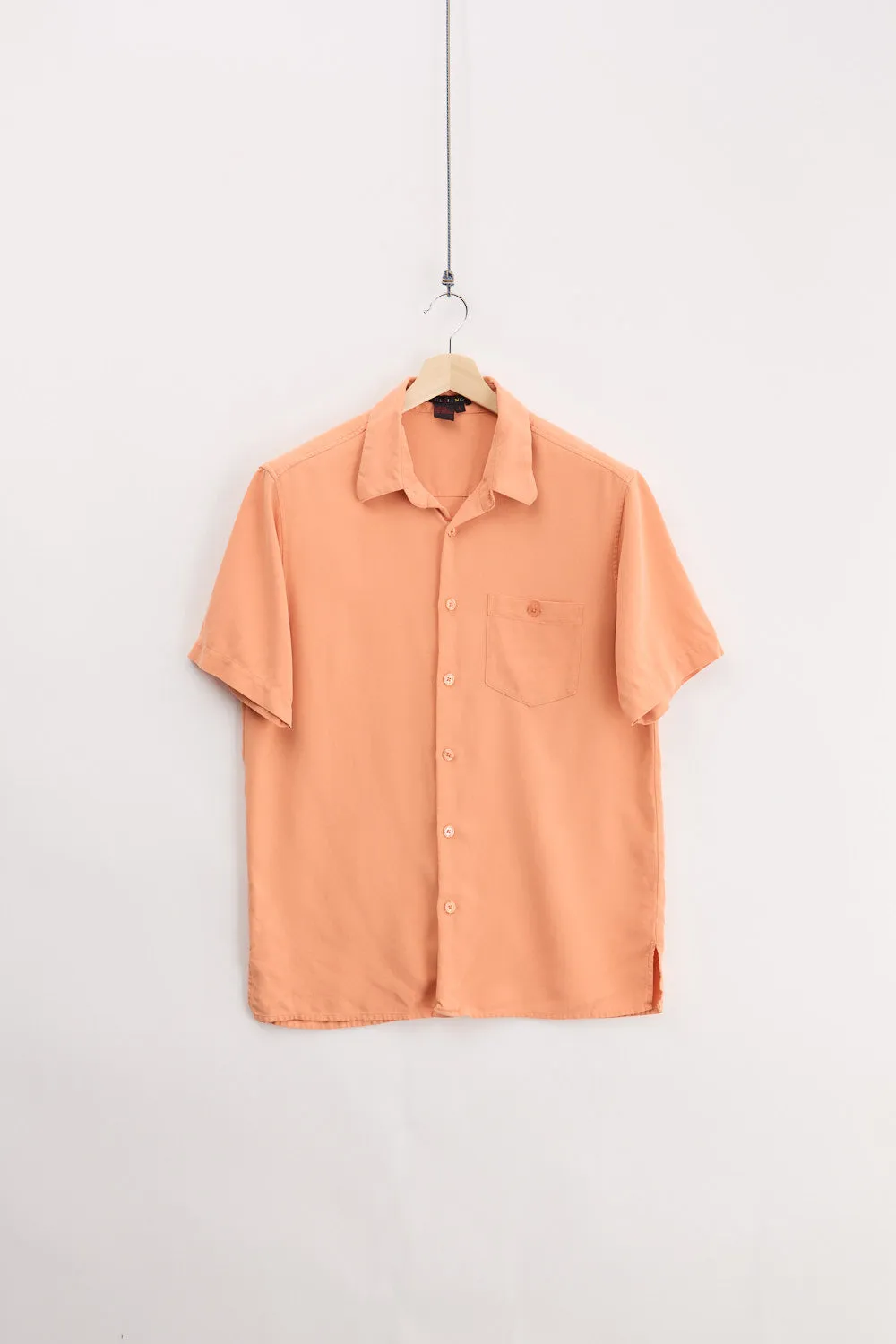 Silk Resort Shirt (L) sold by Livid Jeans