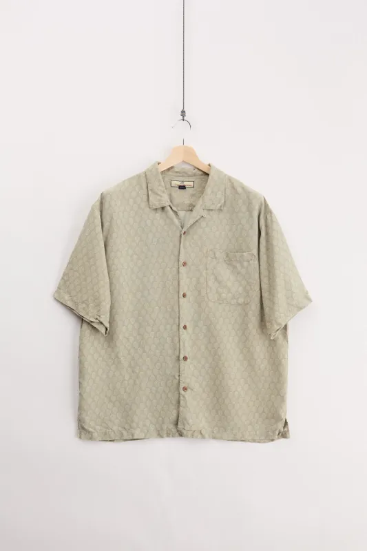 Tommy Bahama Silk Shirt (XL) made by Vintage