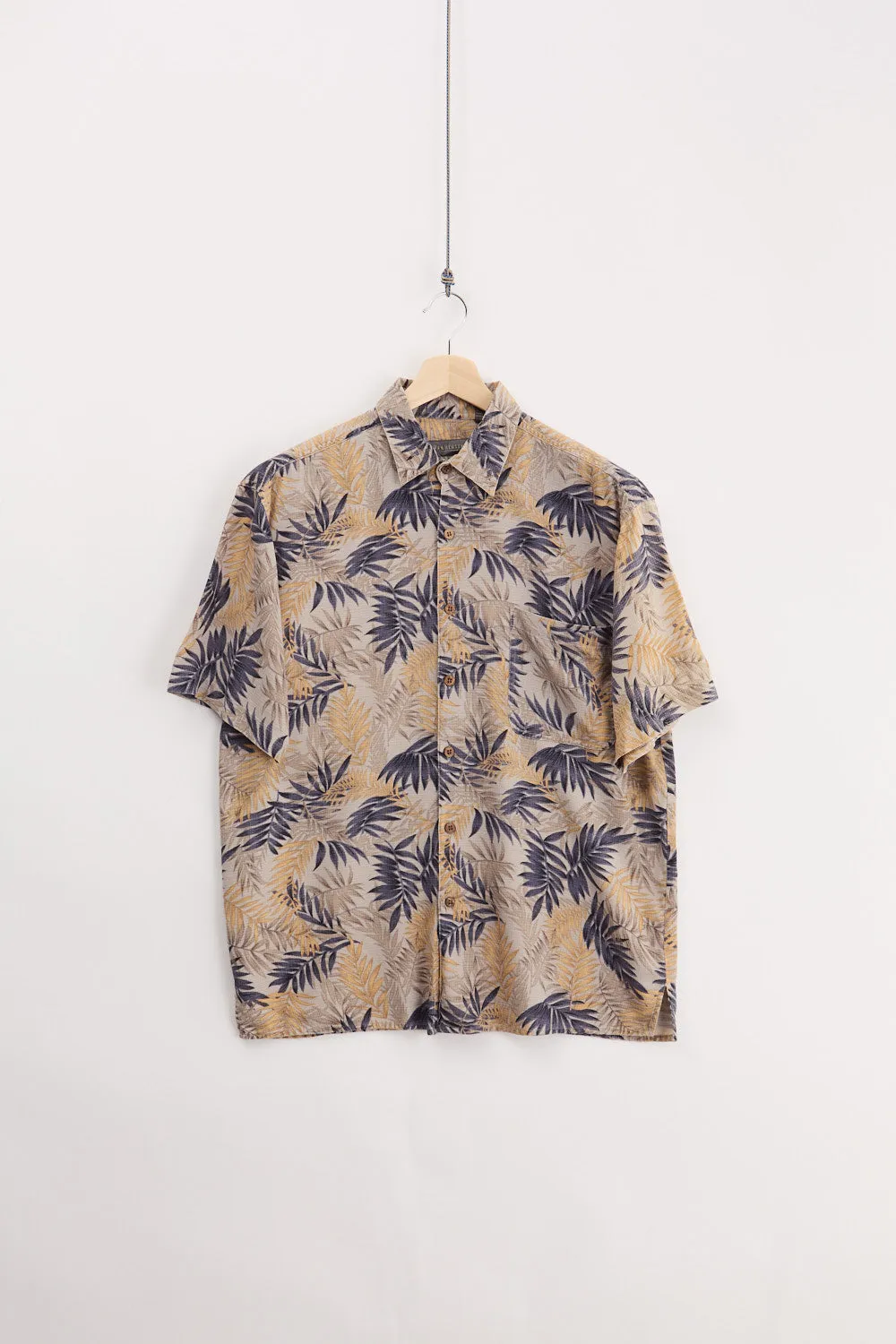Silk Resort Shirt (M) sold by Livid Jeans