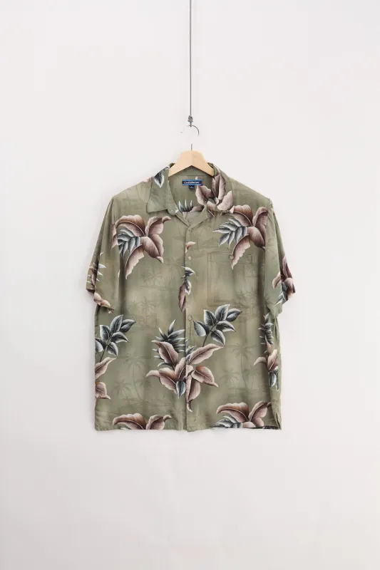 Silk Resort Shirt (L) sold by Livid Jeans