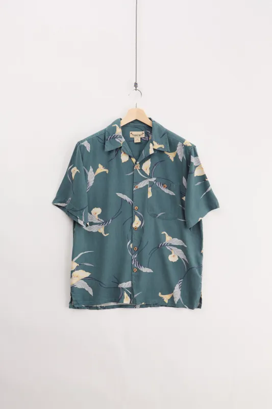 Silk Resort Shirt (M) sold by Livid Jeans