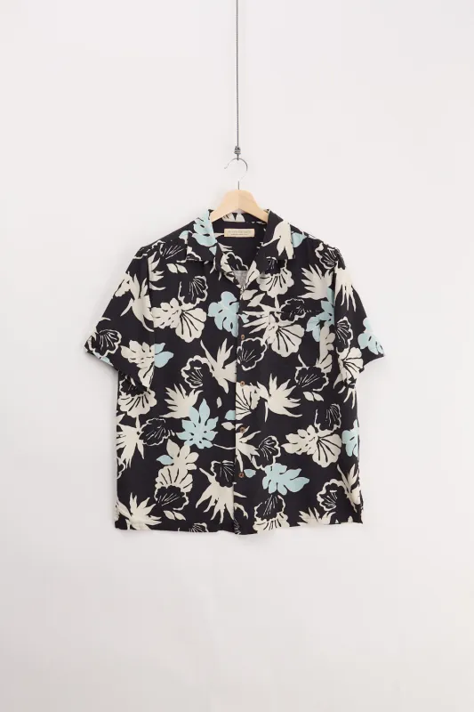 Silk Resort Shirt (L) sold by Livid Jeans