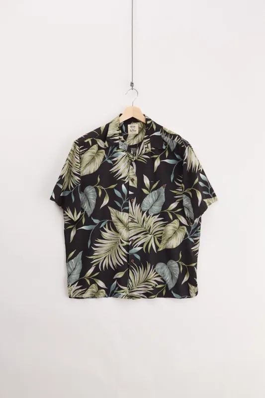 Silk Resort Shirt (L) made by Vintage