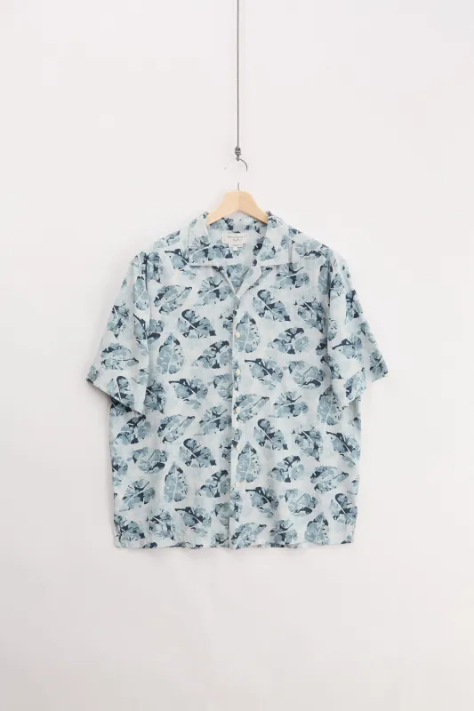 Silk Resort Shirt (L) sold by Livid Jeans