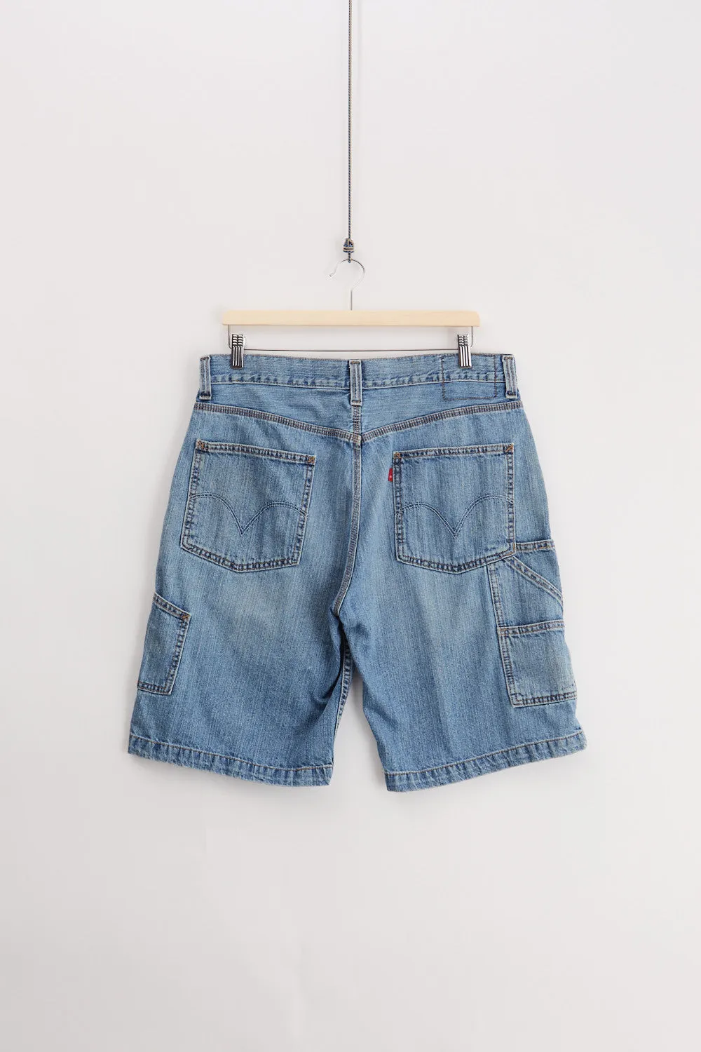 Levi's Carpenter Denim Shorts (W34) sold by Livid Jeans product image thumbnail 2