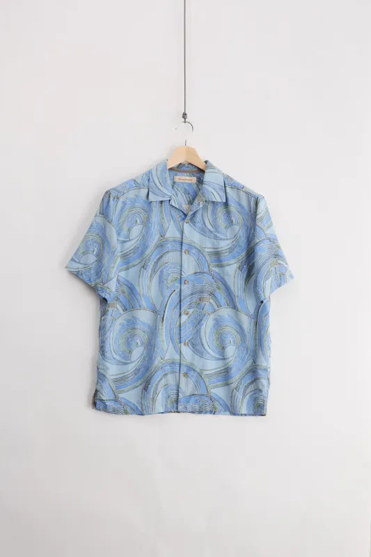 Tommy Bahama Silk Shirt (M) made by Vintage