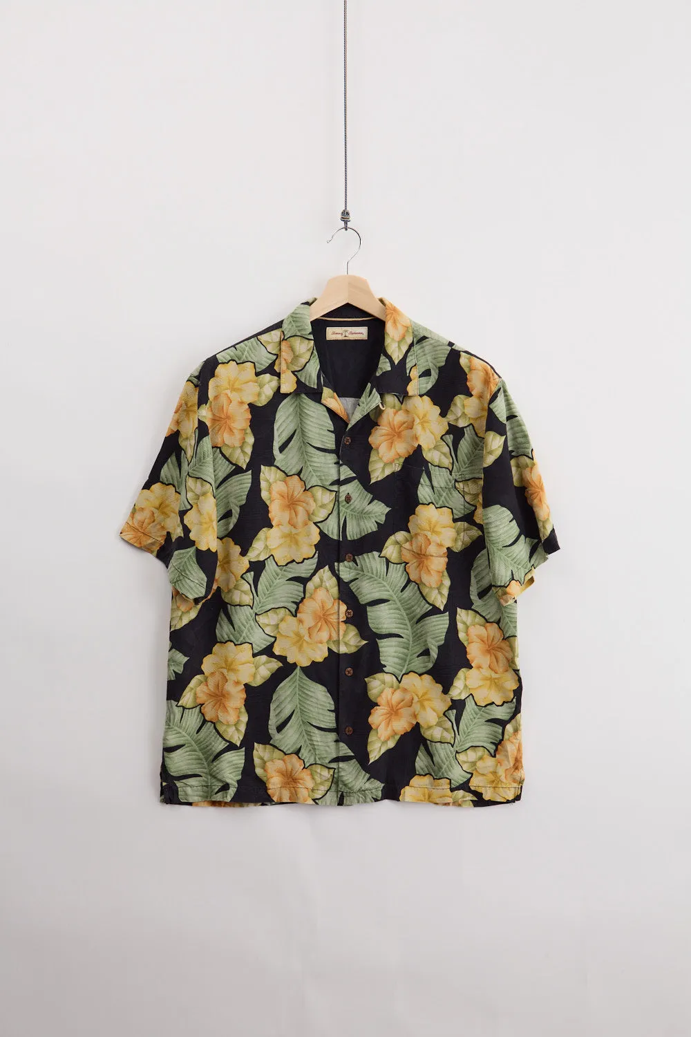 Tommy Bahama Silk Shirt (L) sold by Livid Jeans