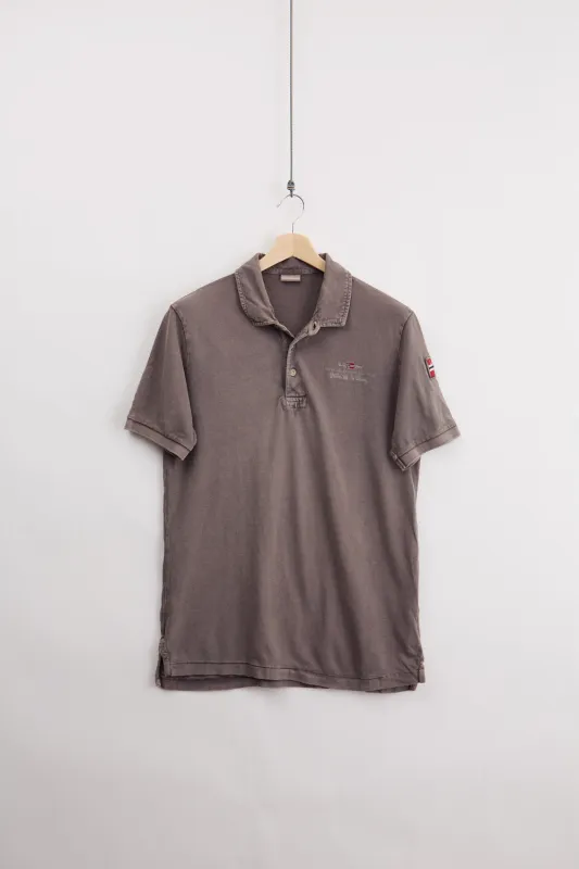 Napapijri Pique (XL) sold by Livid Jeans