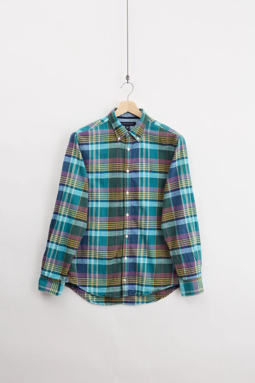 Tommy Hilfiger shirt (M) sold by Livid Jeans