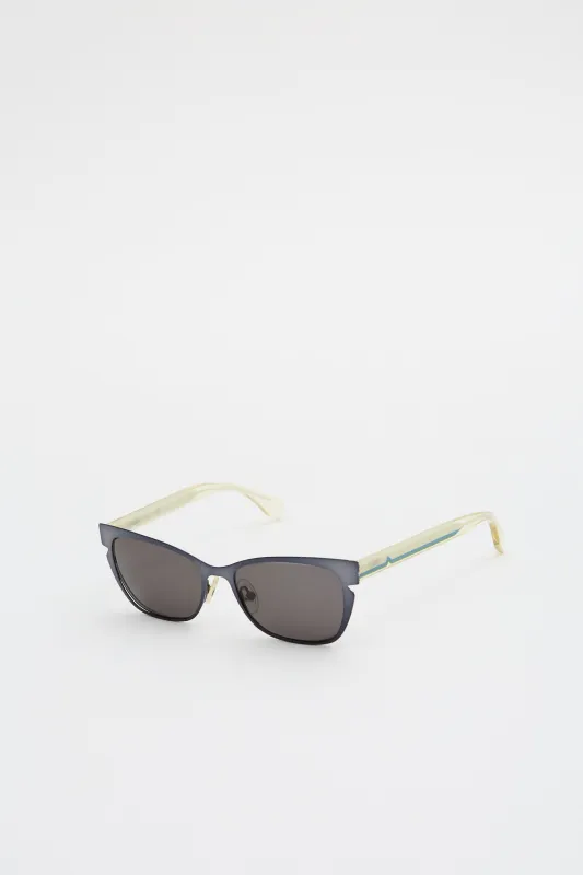 Fendi Sunglasses (OneSize) sold by Livid Jeans