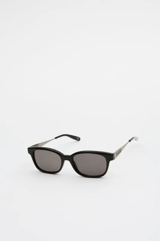 Bottega Veneta Sunglasses (OneSize) sold by Livid Jeans