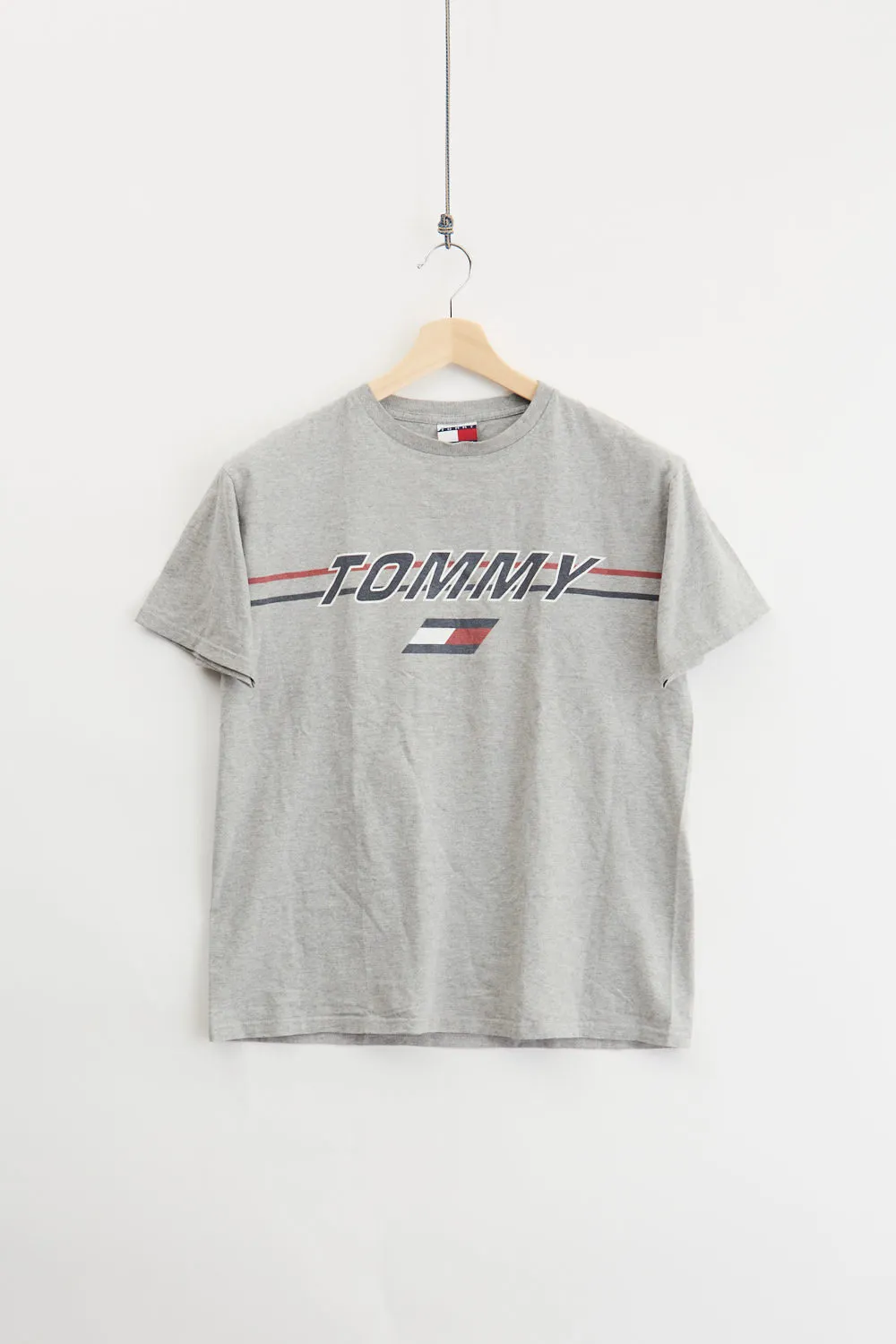Tommy Hilfiger Tee (M) sold by Livid Jeans