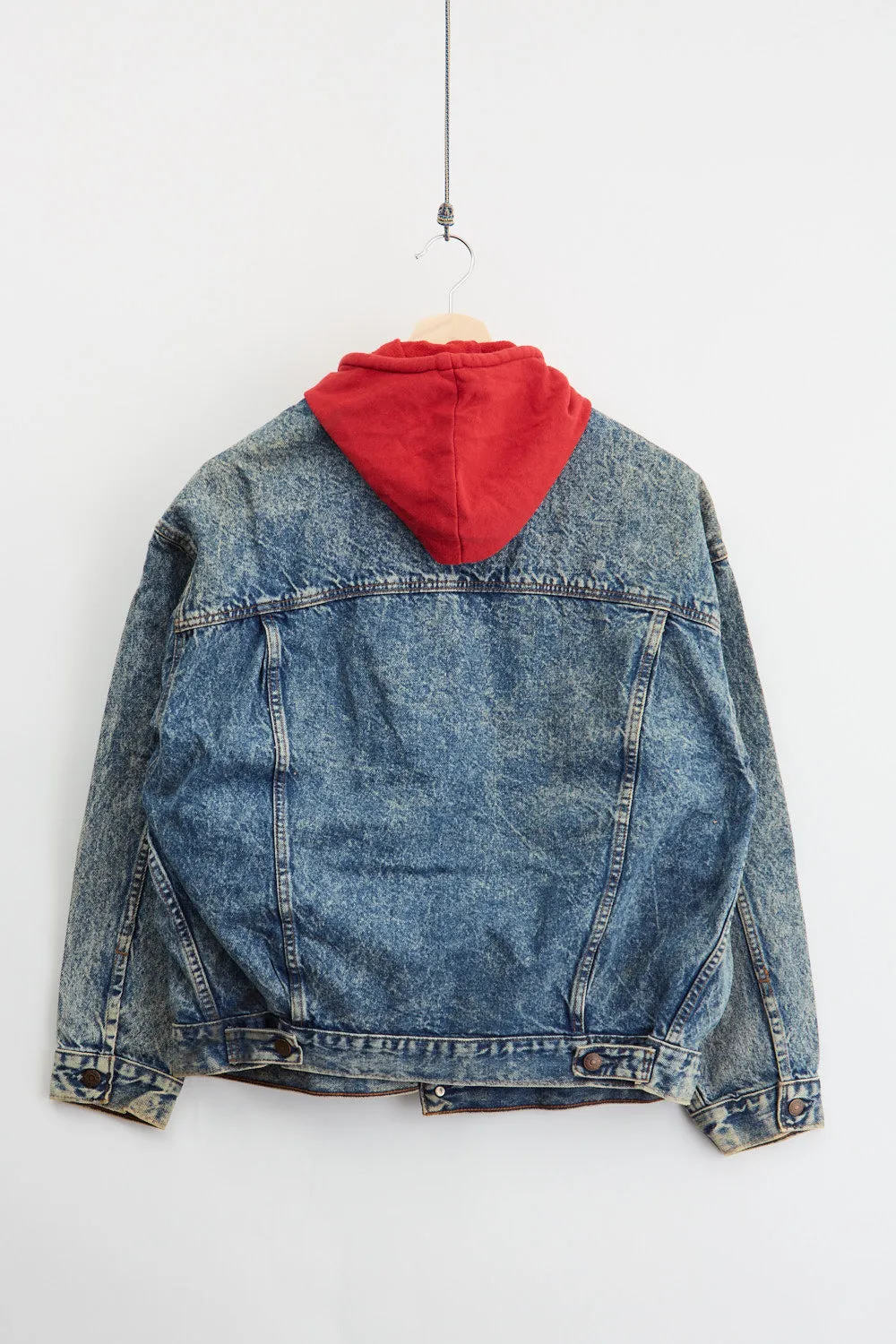 80's Levi's hoodie denim jacket (L) sold by Livid Jeans product image thumbnail 2