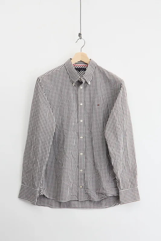 Tommy Hilfiger Gingham check shirt (L) sold by Livid Jeans
