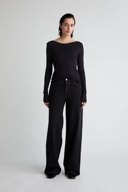 Toucan Black sold by Livid Jeans