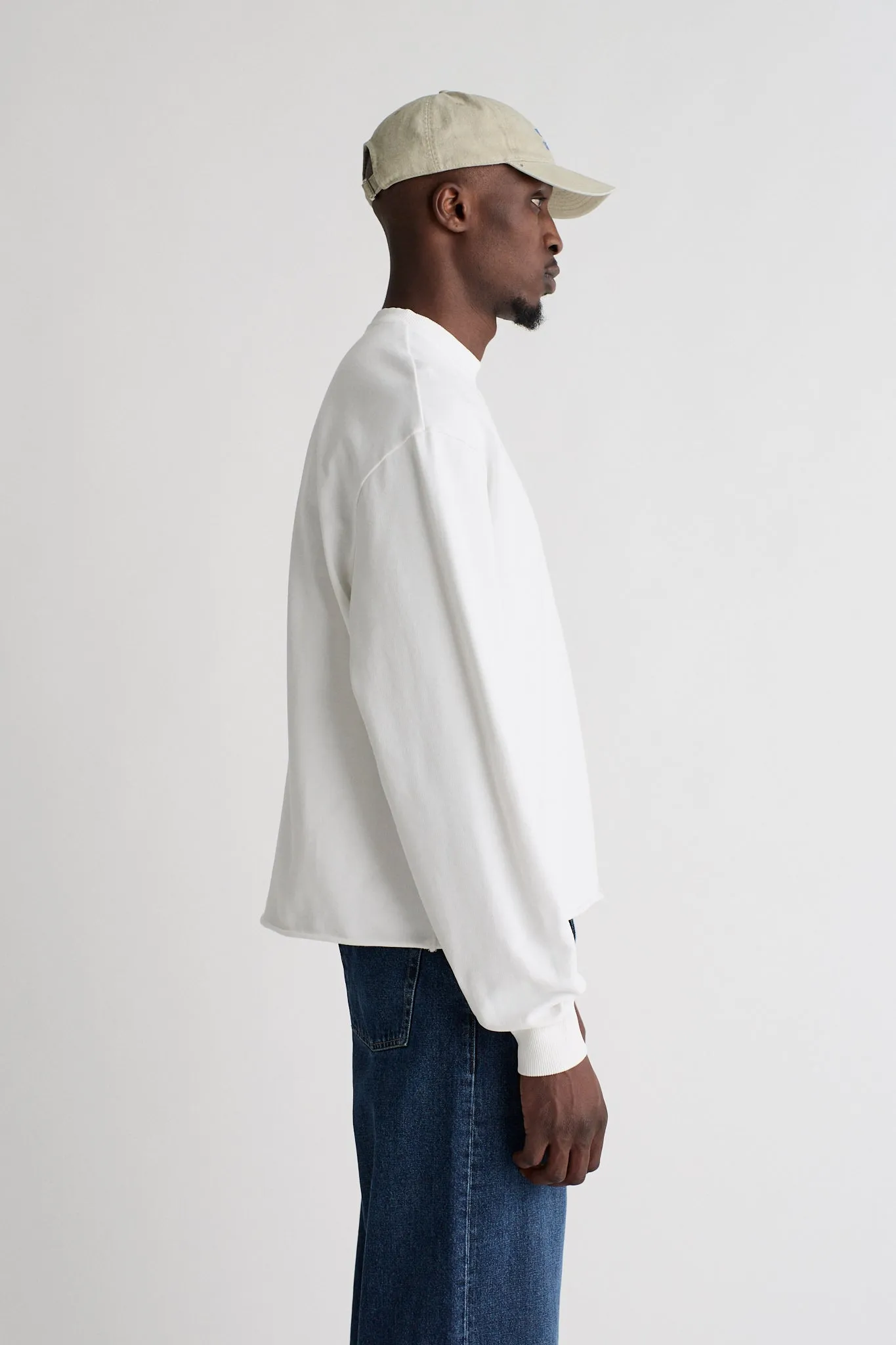 Hilal White sold by Livid Jeans product image thumbnail 3