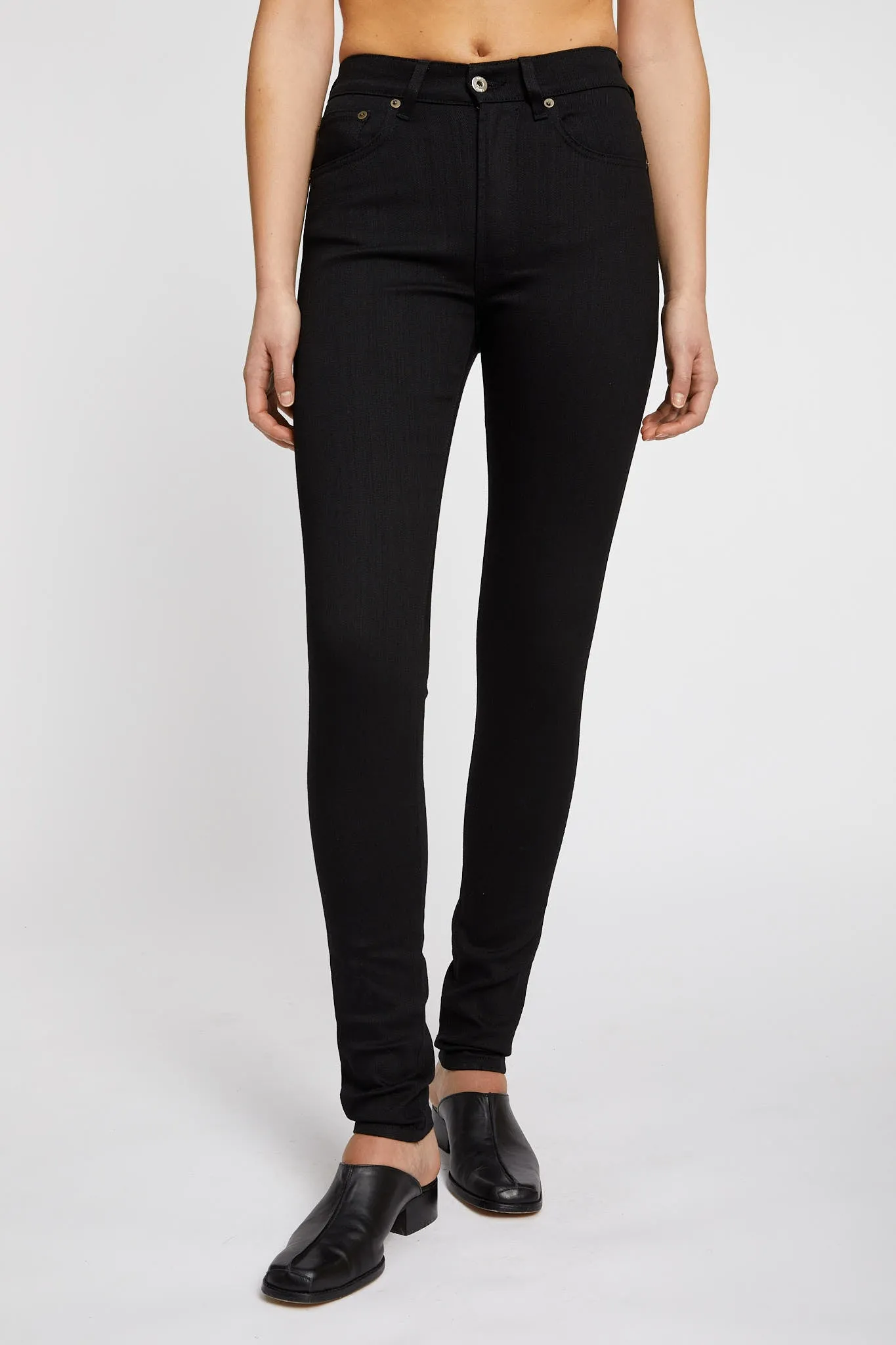 Vår Japan Black Comfort sold by Livid Jeans