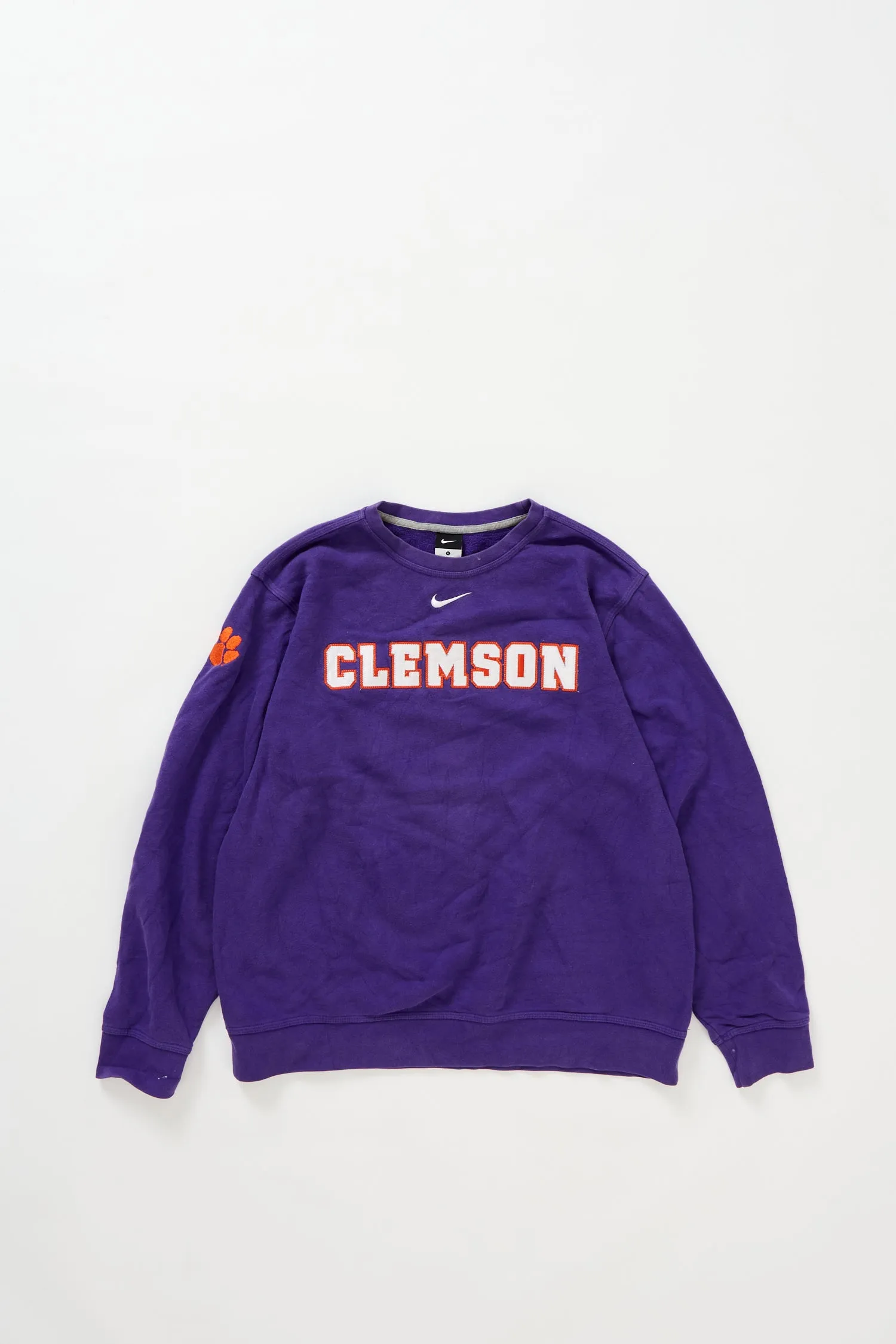 Nike Clemson Sweat (XL) sold by Livid Jeans