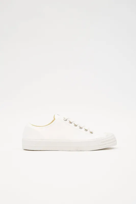 Star Master White made by Novesta