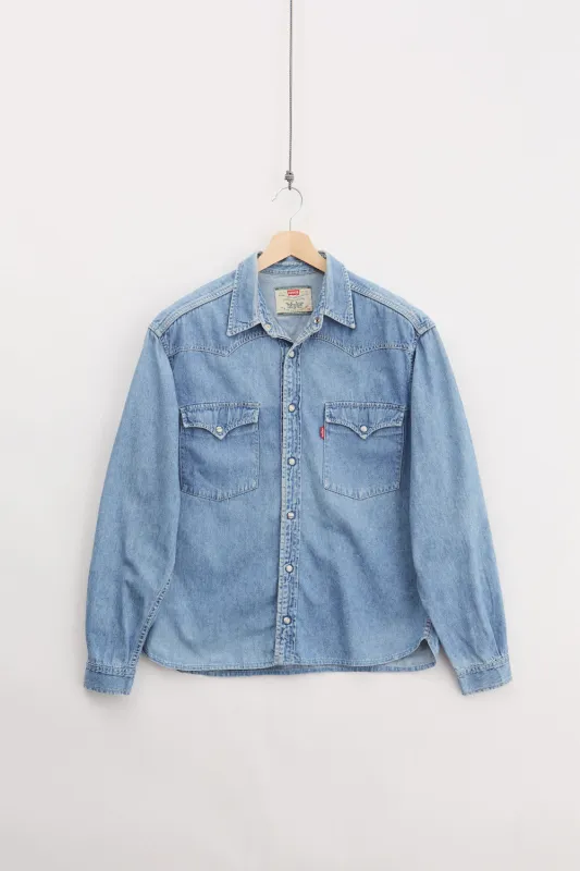 Levi's Western Denim Shirt (M) made by Vintage