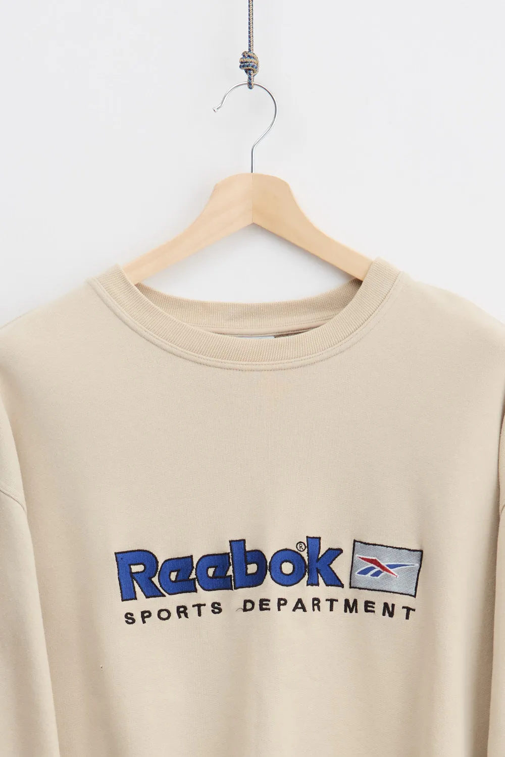 Reebok Crewneck Sweatshirt (L) sold by Livid Jeans product image thumbnail 2