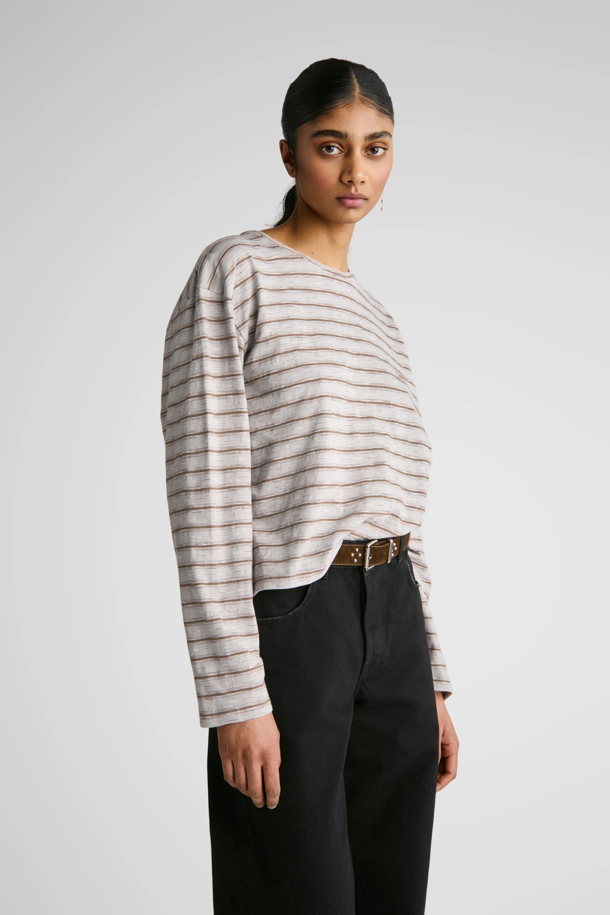 Mila Carma String sold by Livid Jeans product image thumbnail 3