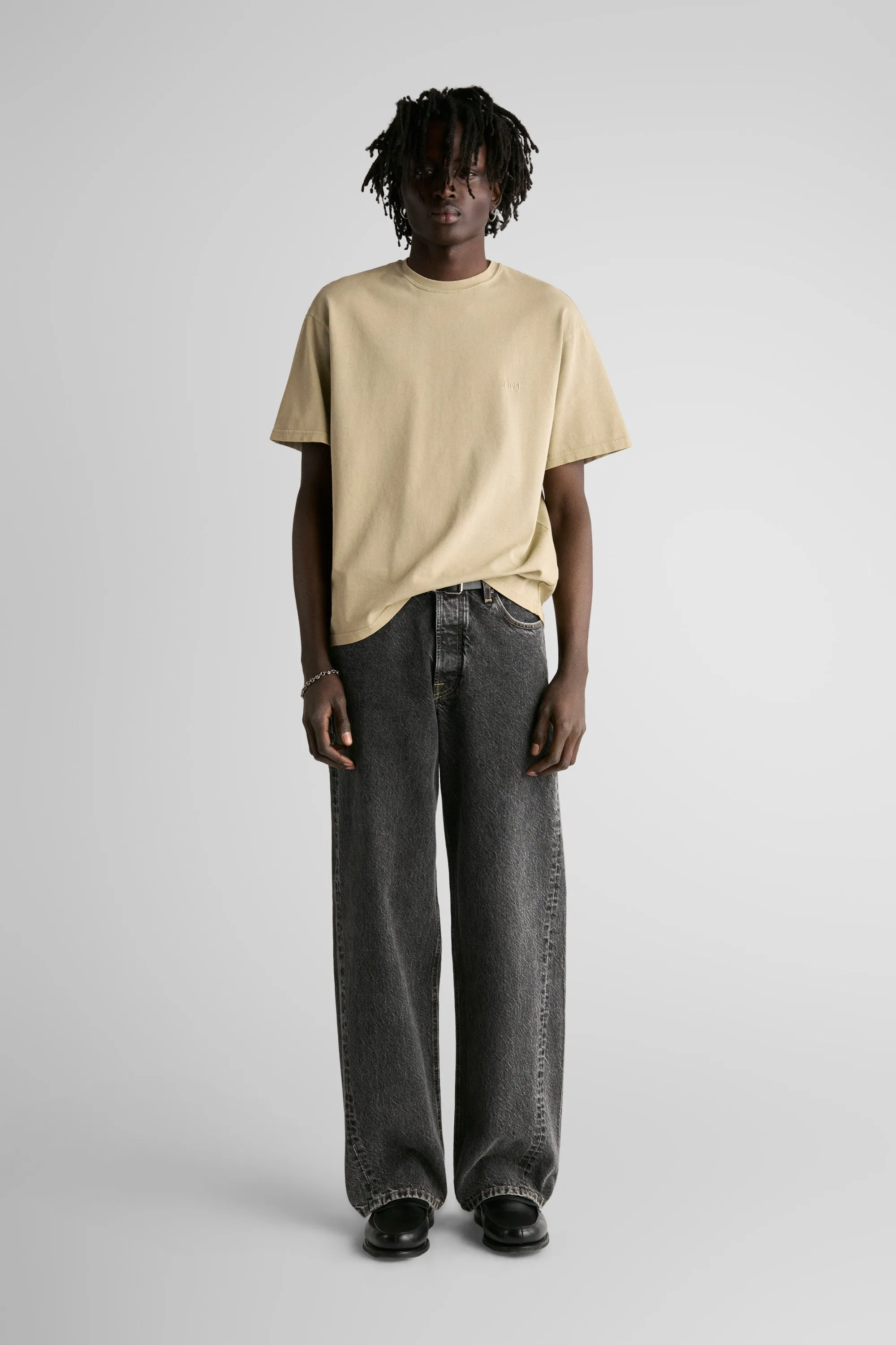 Nelson Fog Fadeout sold by Livid Jeans