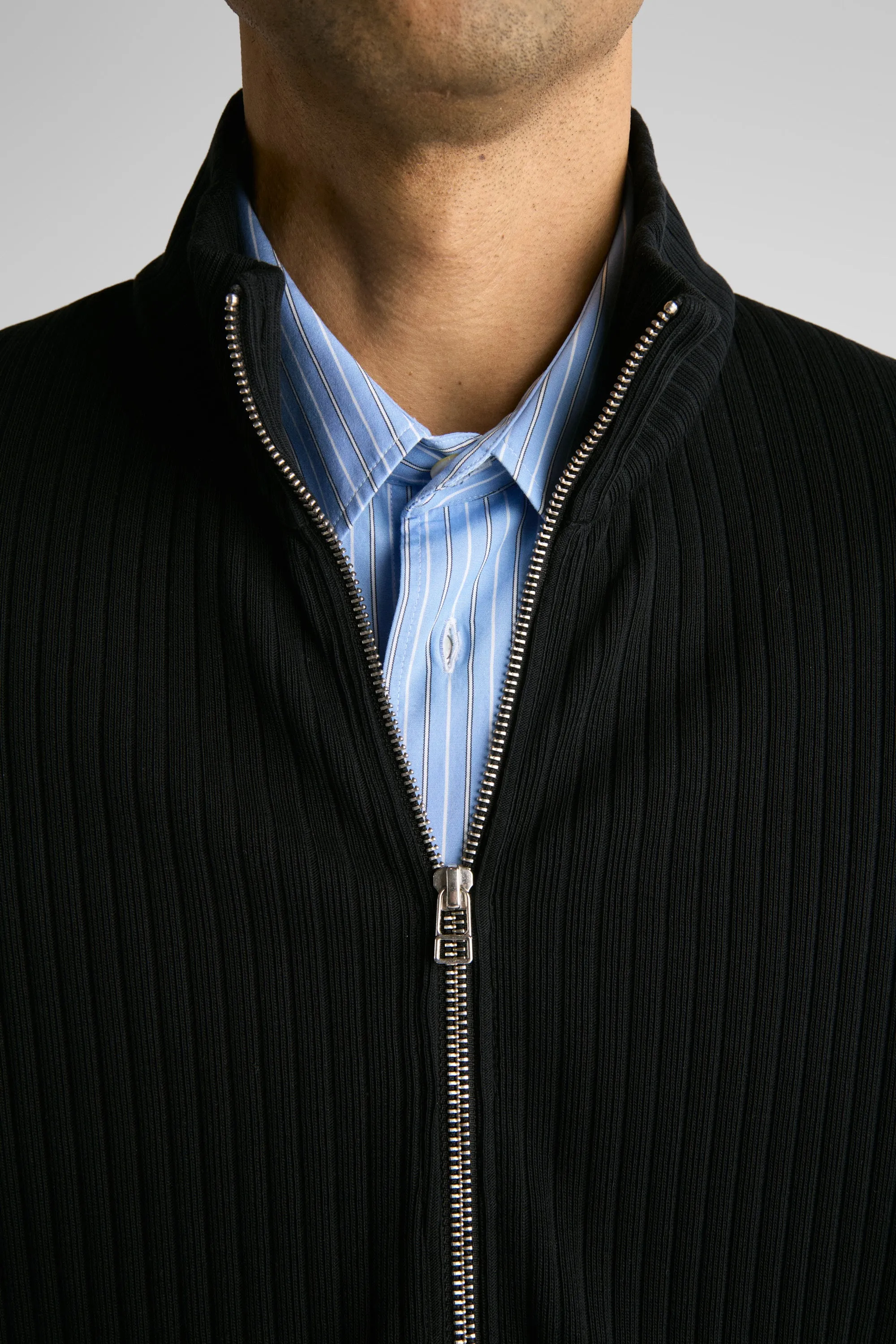 Atohi Black sold by Livid Jeans product image thumbnail 2