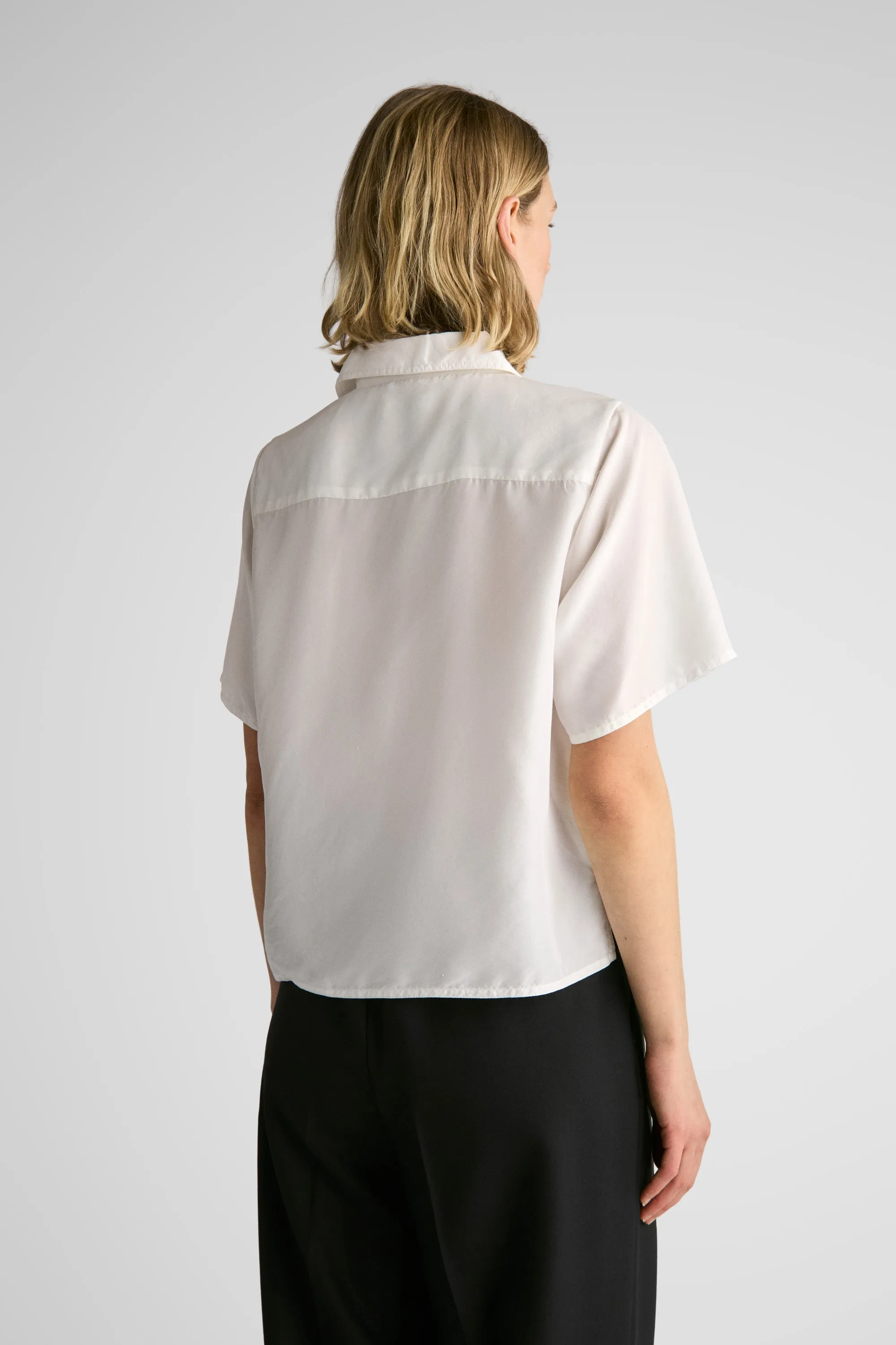 Centi White Fine Silk sold by Livid Jeans product image thumbnail 5