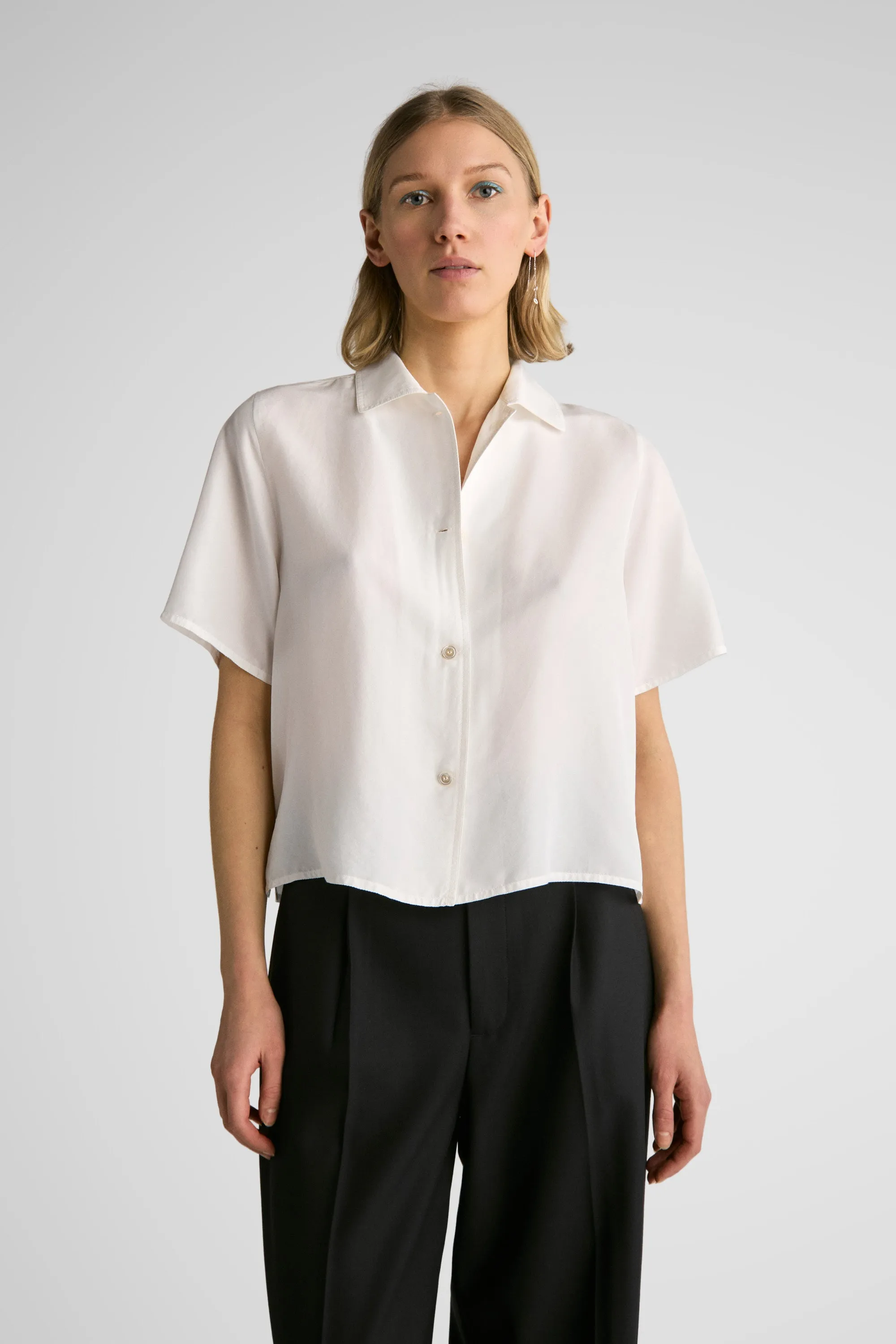 Centi White Fine Silk sold by Livid Jeans product image thumbnail 2