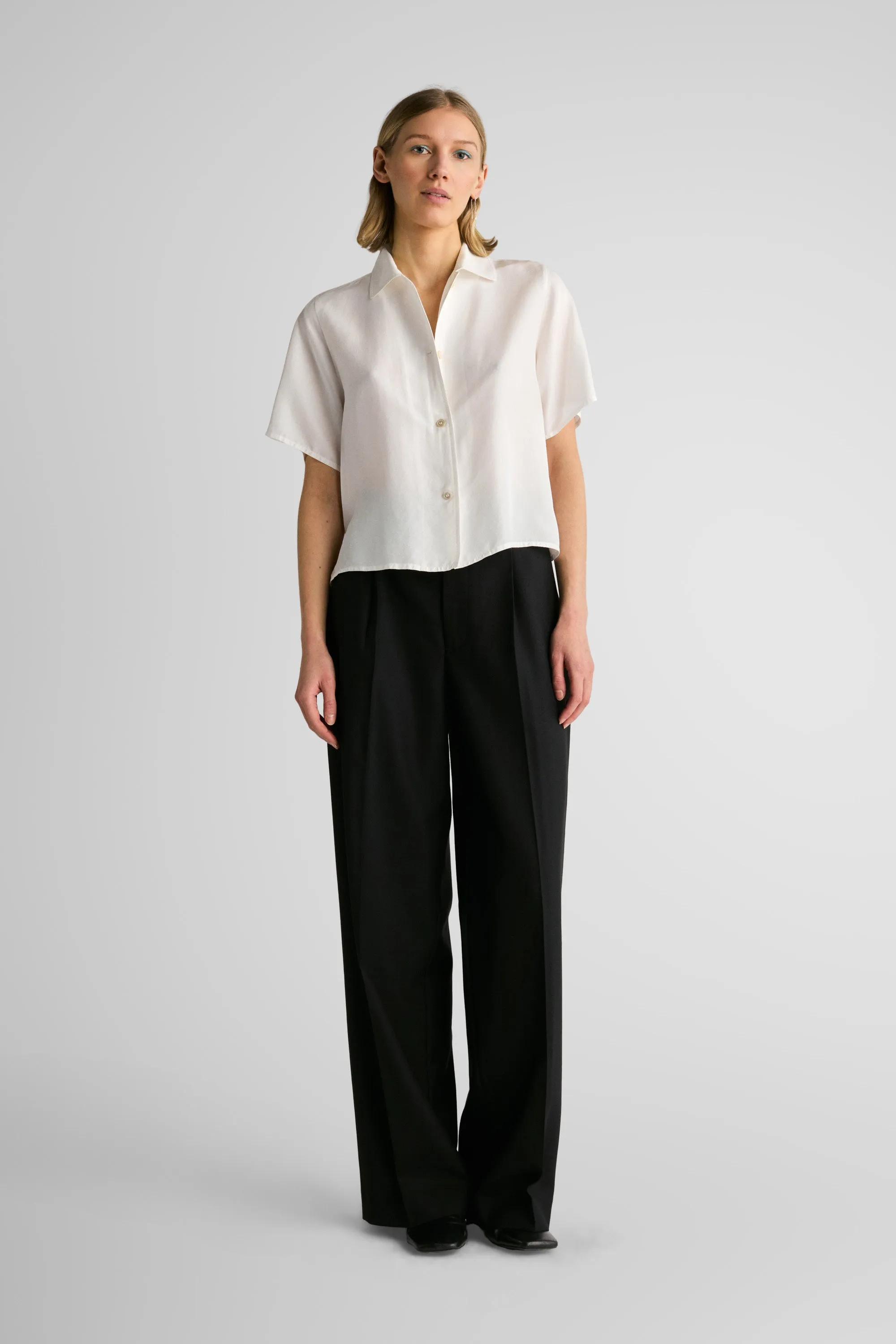 Centi White Fine Silk sold by Livid Jeans