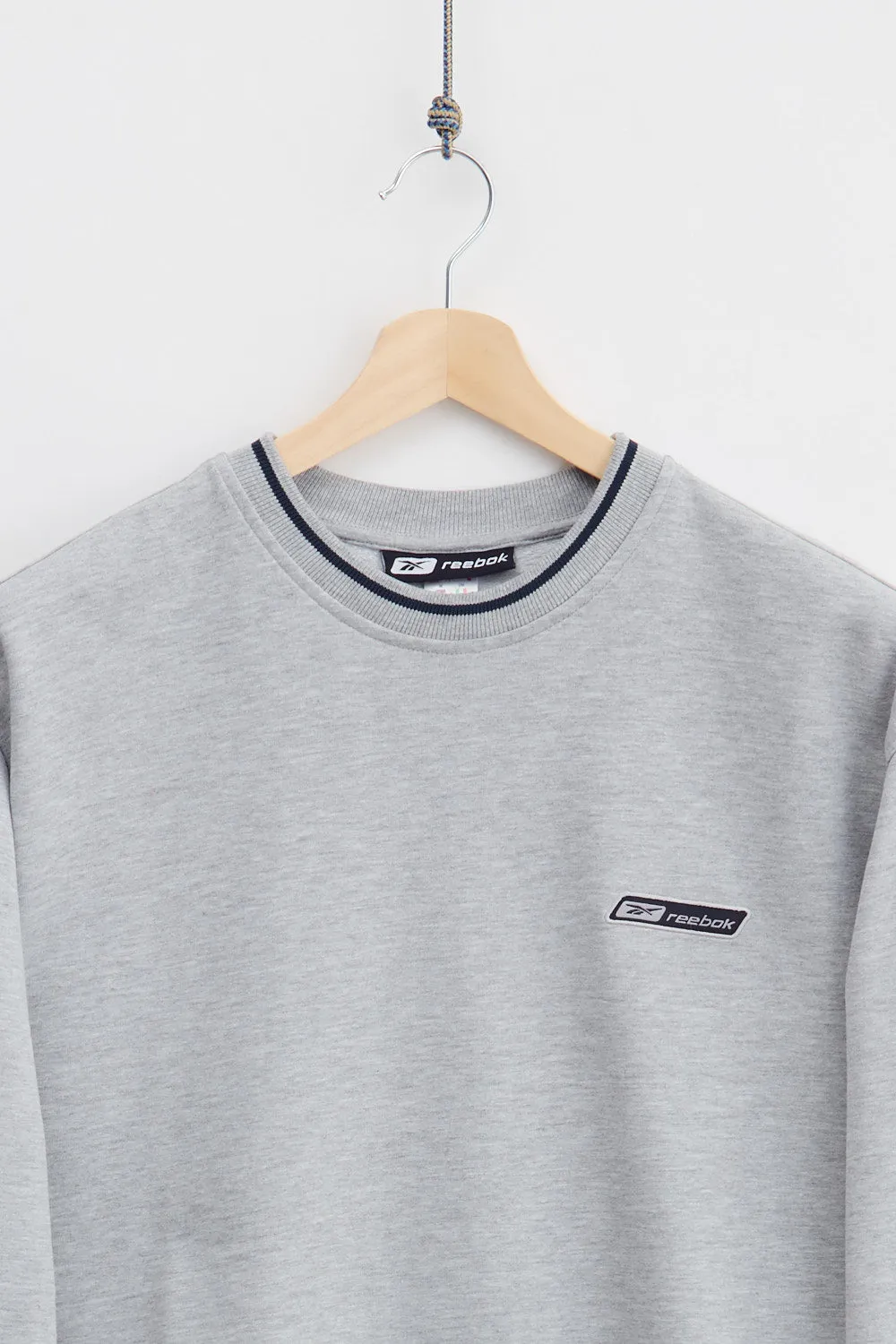 90's Reebok Sweatshirt (M) sold by Livid Jeans product image thumbnail 2