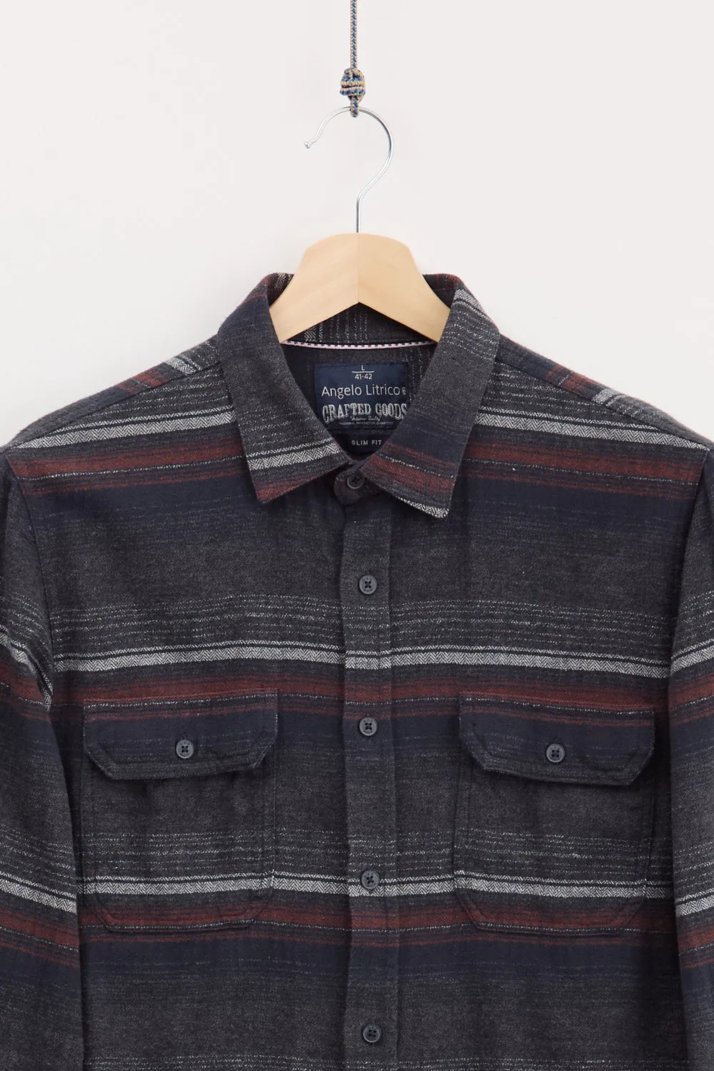 Vintage US Shirt (L) sold by Livid Jeans product image thumbnail 2