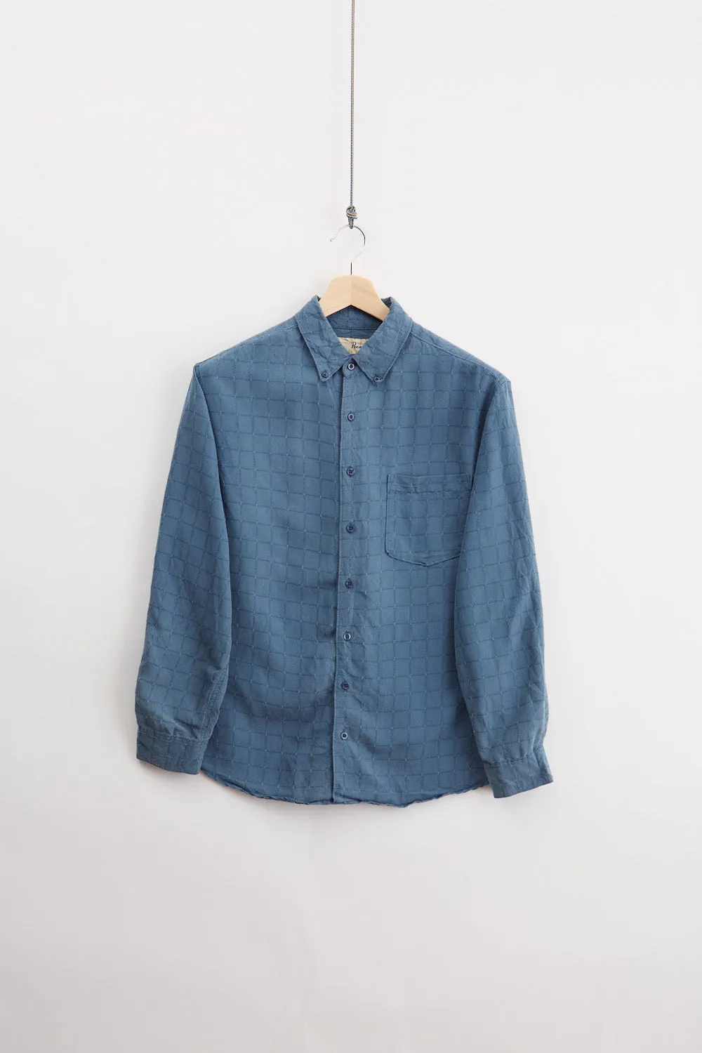 Summer texturerd shirt (M) sold by Livid Jeans