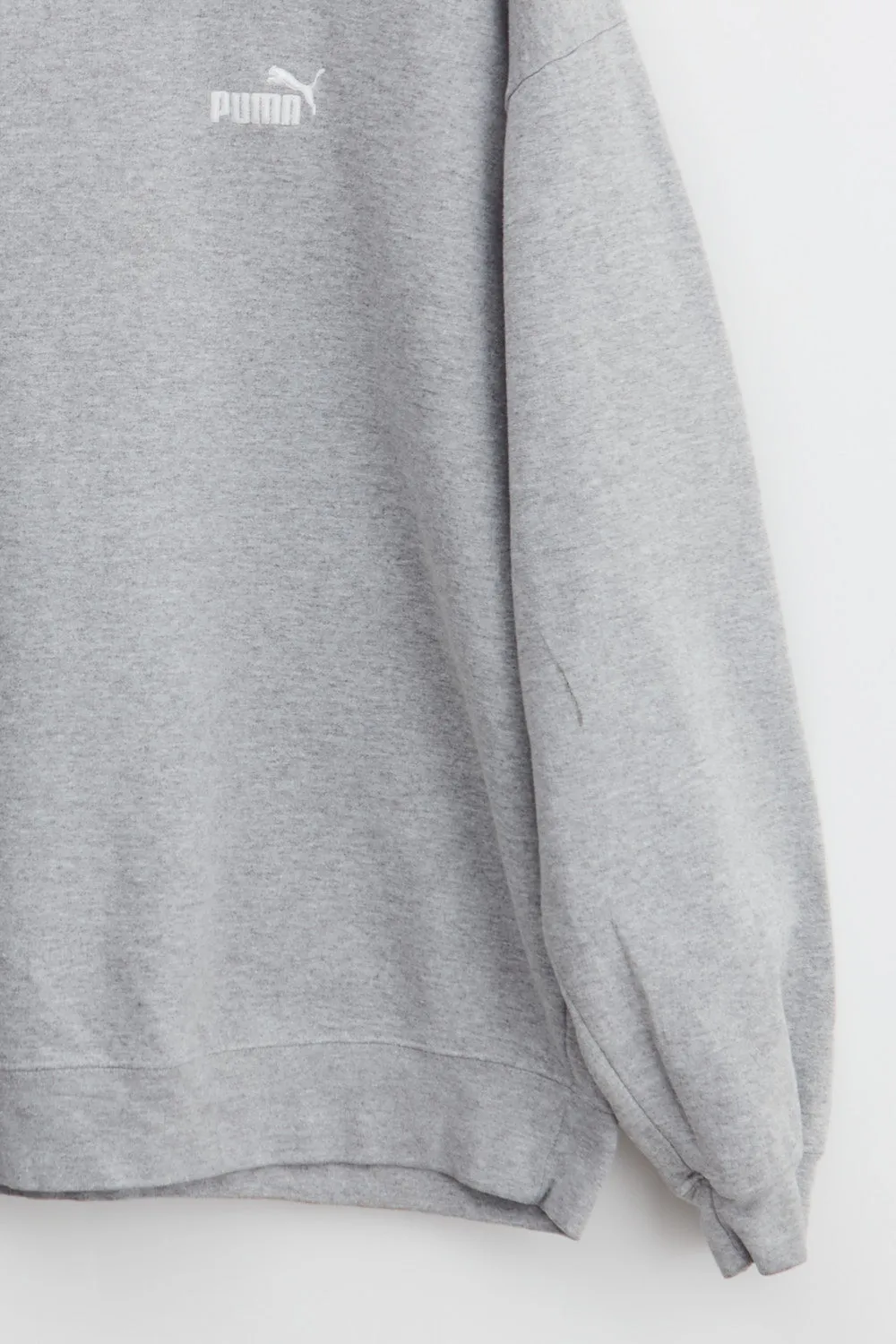Puma Crewneck (XL) sold by Livid Jeans product image thumbnail 2