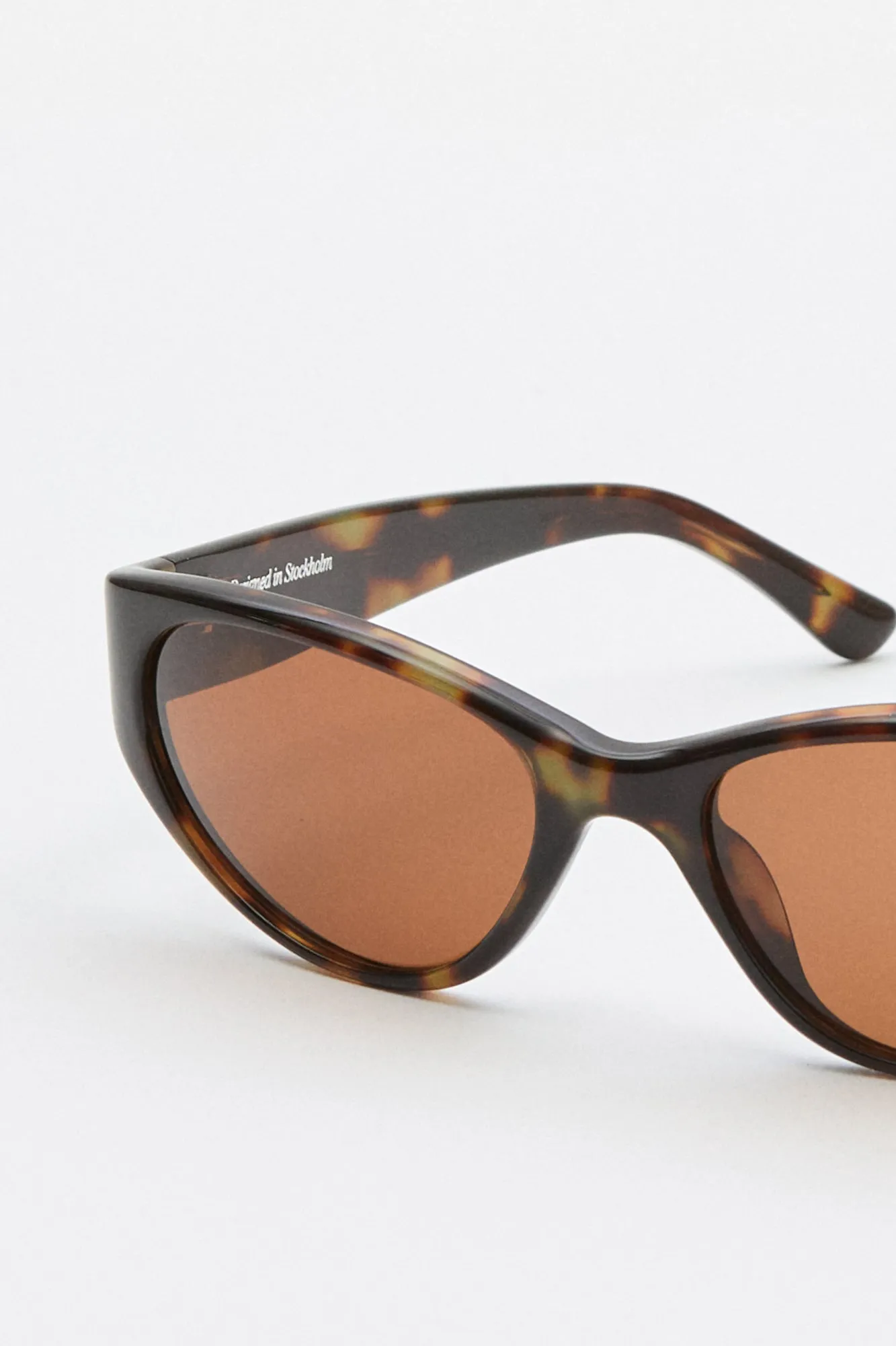 Solstice Dusty Tortoise sold by Livid Jeans product image thumbnail 2