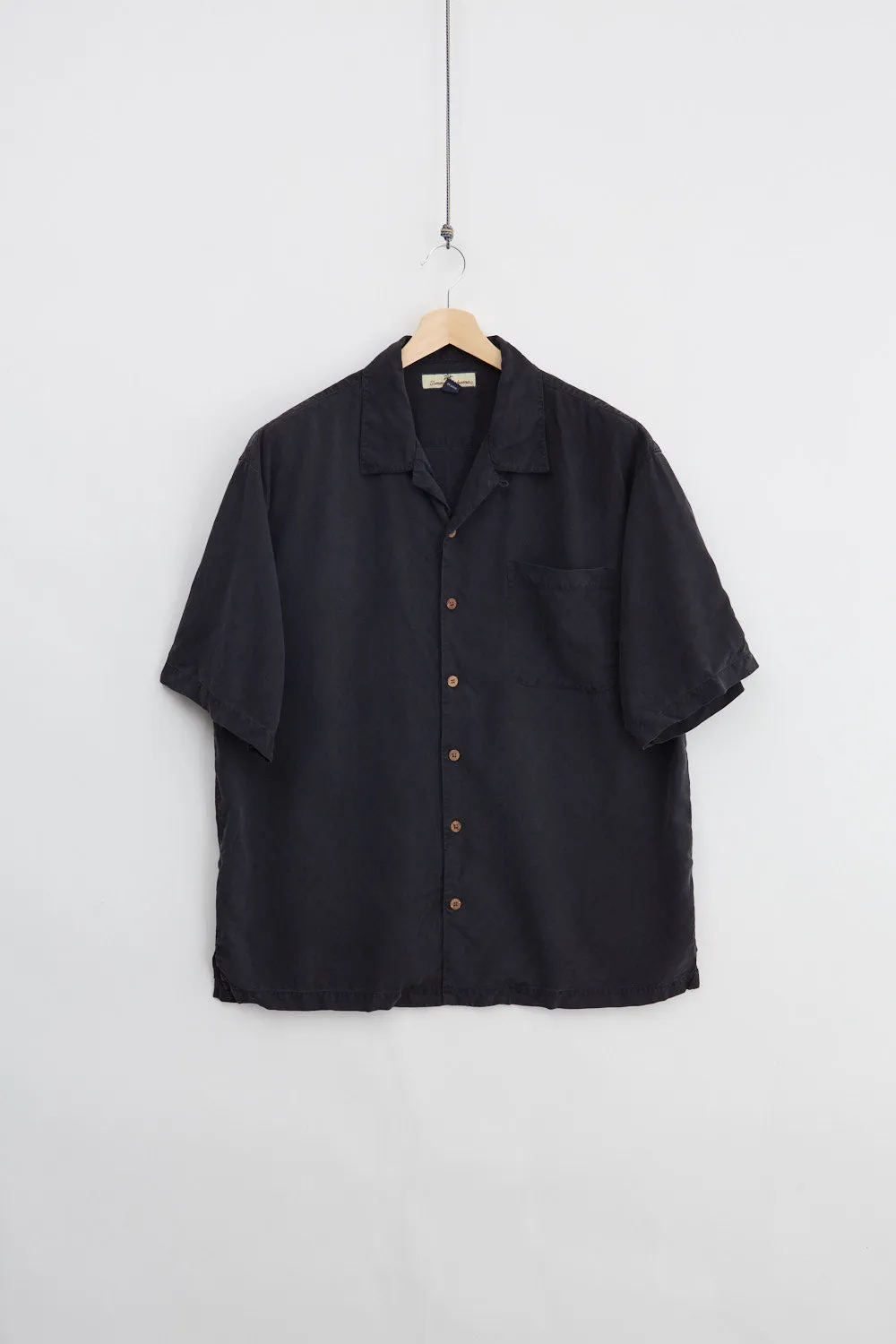 Tommy Bahama Silk Shirt (XL) sold by Livid Jeans