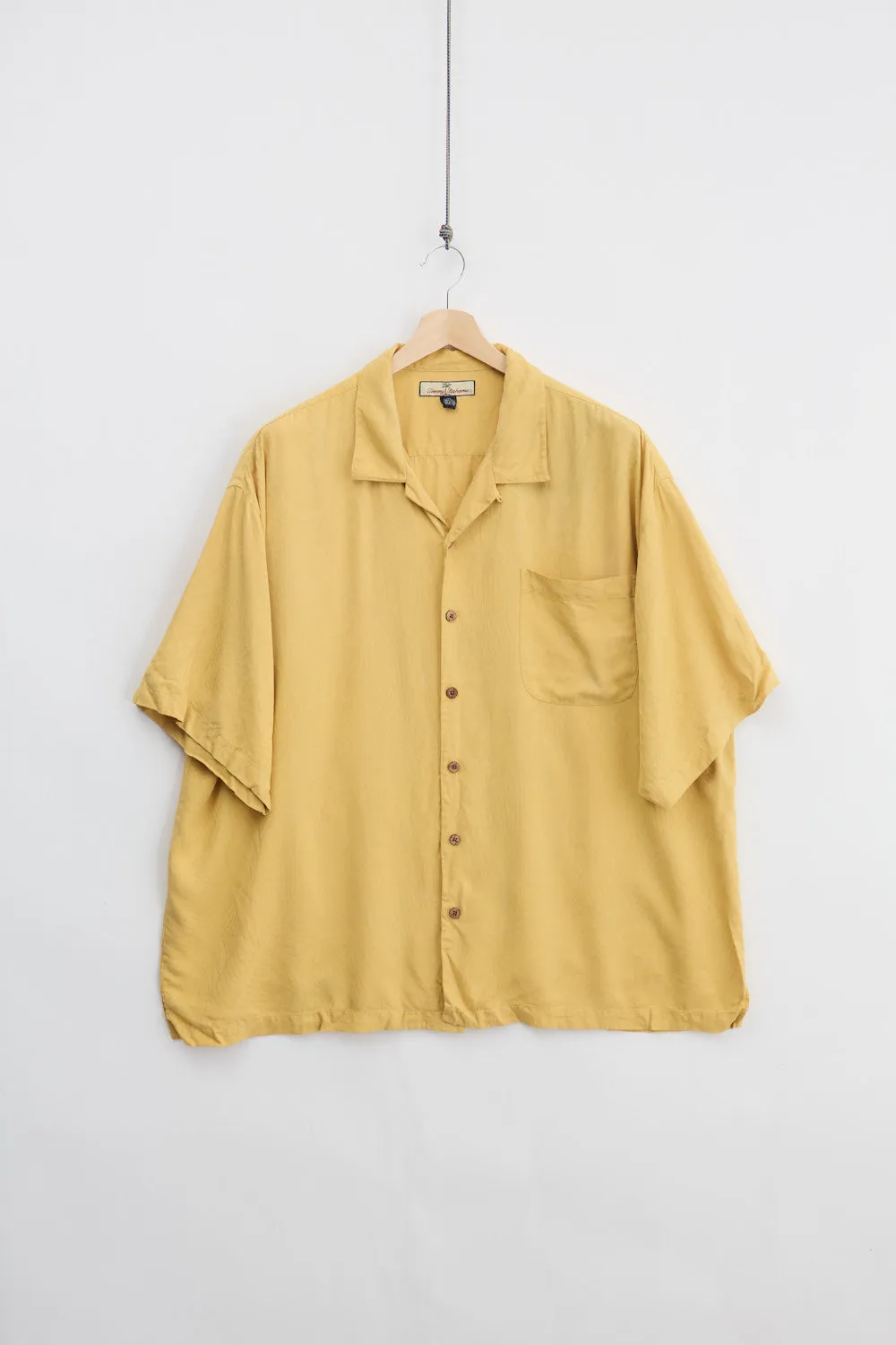 Tommy Bahama Silk Shirt (2XL) sold by Livid Jeans