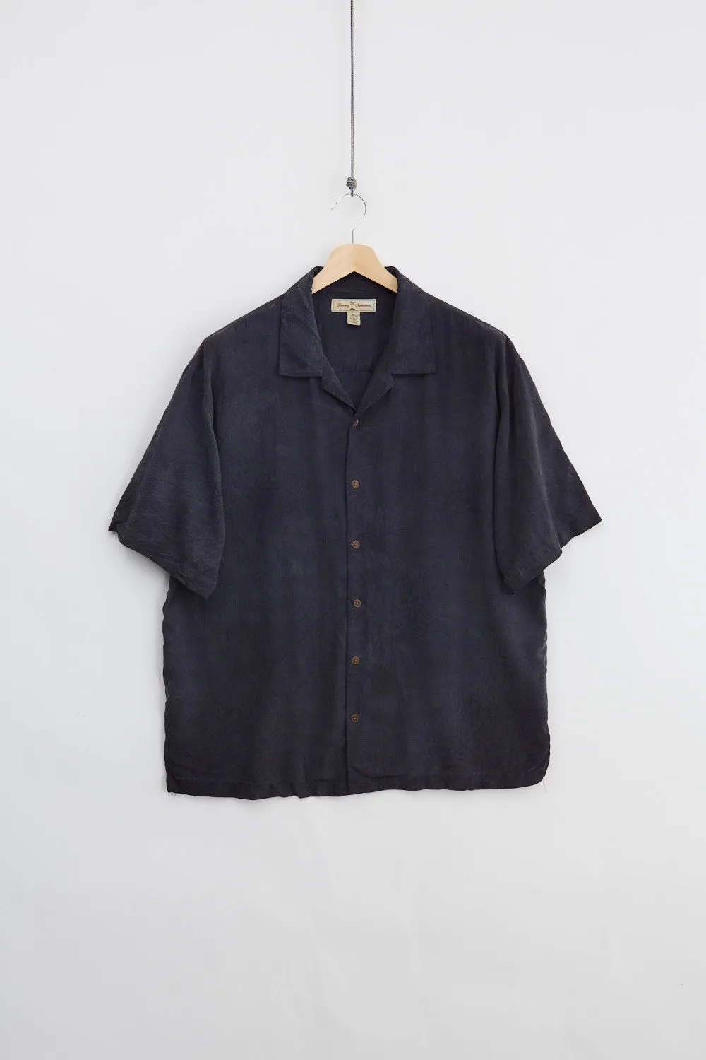 Tommy Bahama Silk Shirt (XL) sold by Livid Jeans
