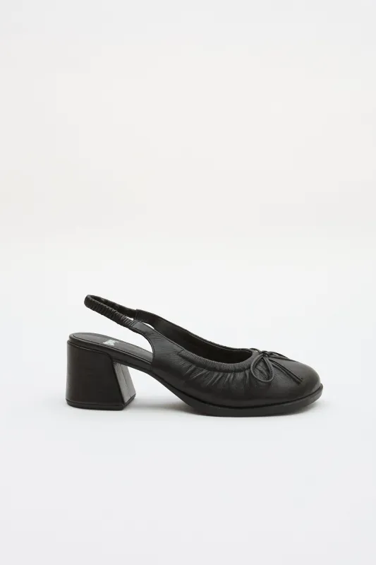 Kora Slingback Black made by Camper