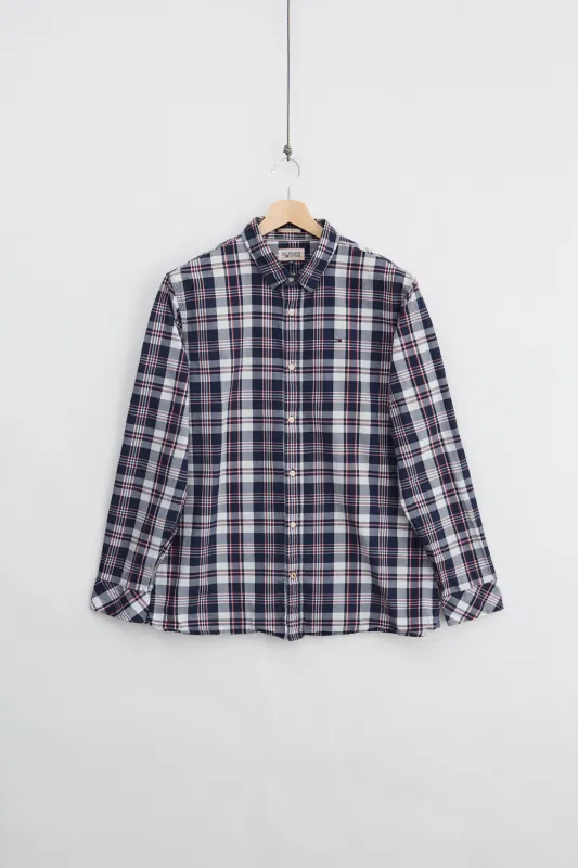 Hilfiger Denim Shirt (XL) made by Vintage